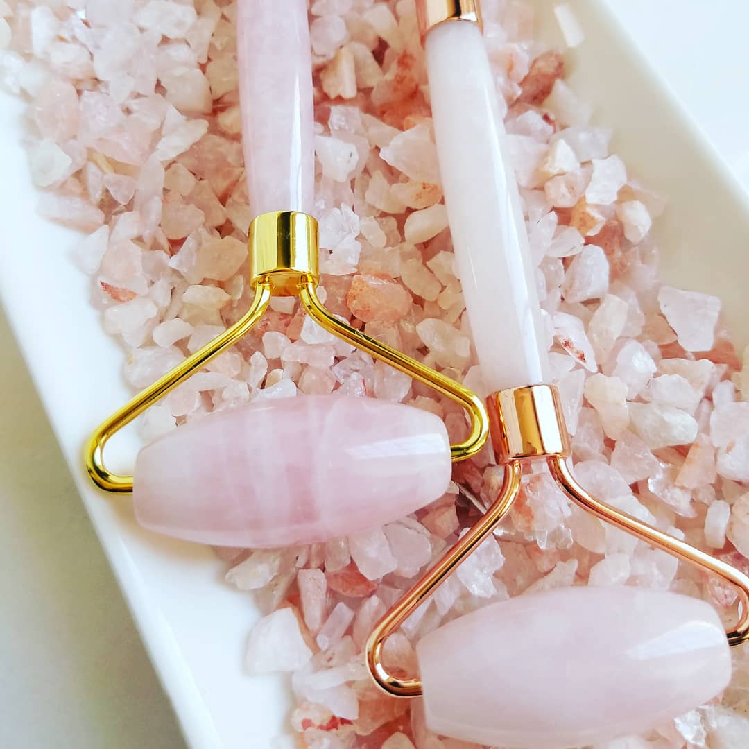 rose quartz roller